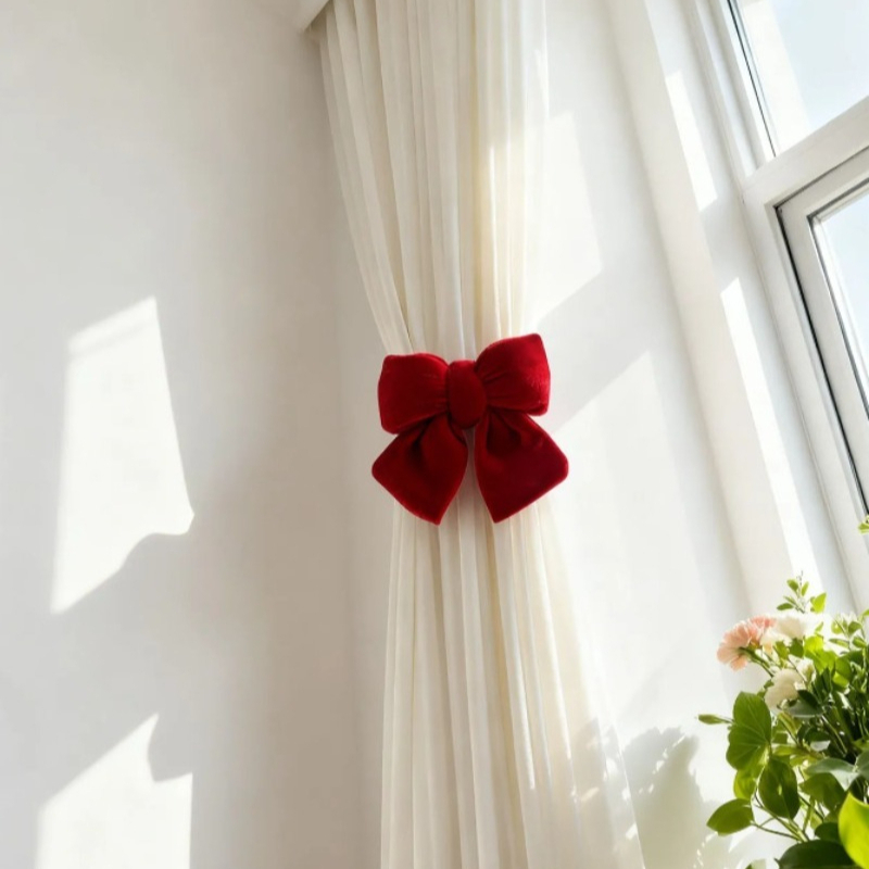 2個入り、バーガンディ色のベルベット製カーテン留め具。リボン - Curtain Rods のレビューと価格