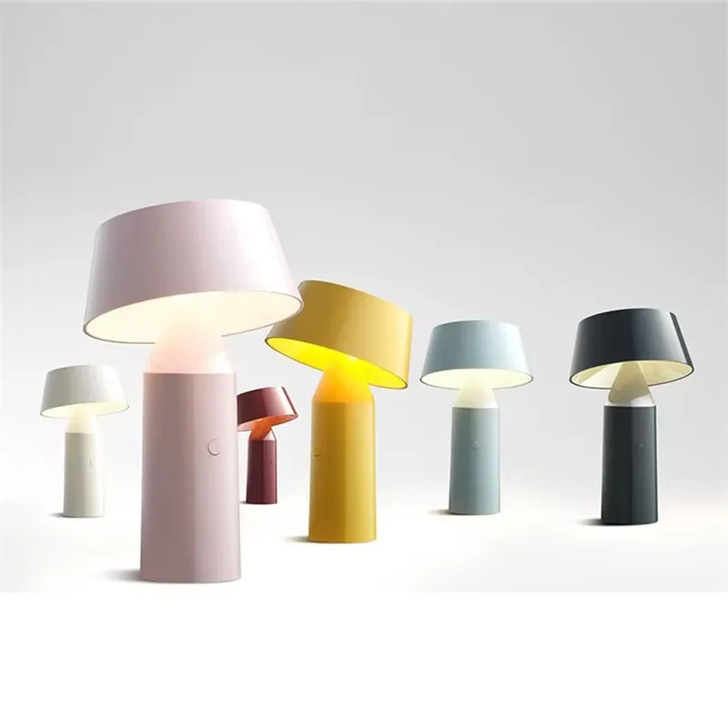 モダンでクリエイティブなLEDデスクランプ。リビング、寝室、 - Light Switch のレビューと価格